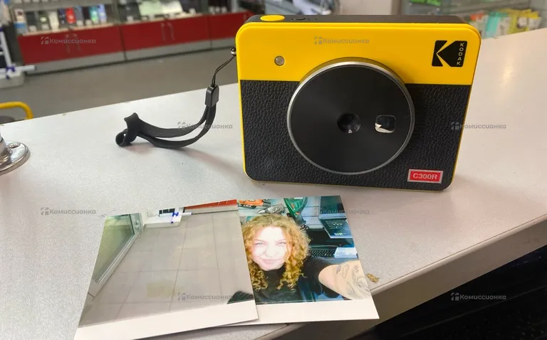Фотоаппарат моментальной печати Kodak Mini Shot Co
