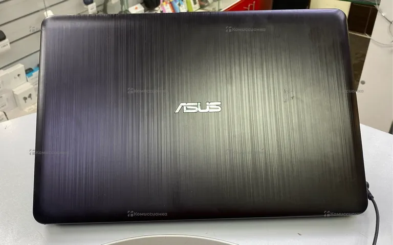 Ноутбук Asus