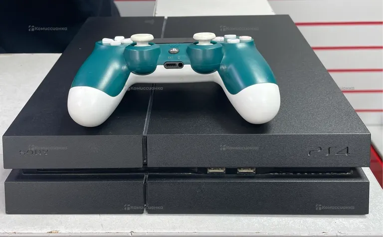 Приставка Sony PS4 Fat 500gb