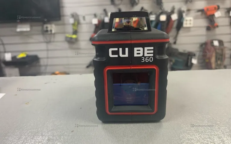 2-360 red cube