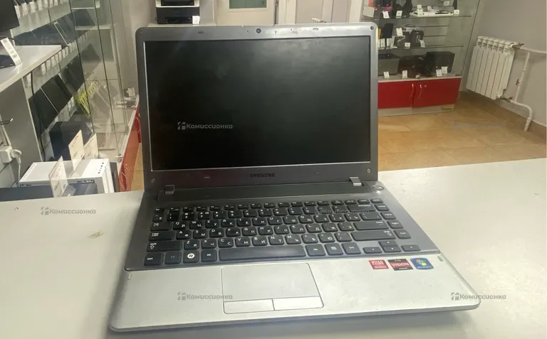 Ноутбук Samsung Np355v4c