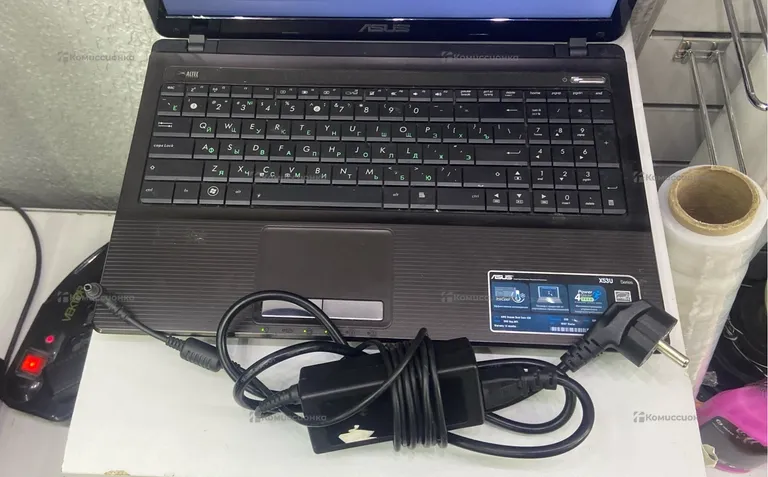 Ноутбук Asus X53U