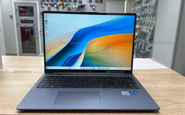 Ноутбук  Huawei 16D