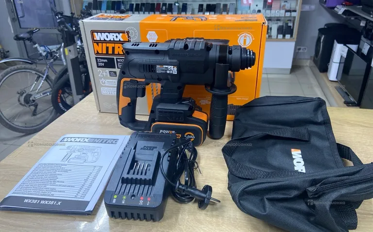 Перфоратор аккумуляторный Worx WX381.1