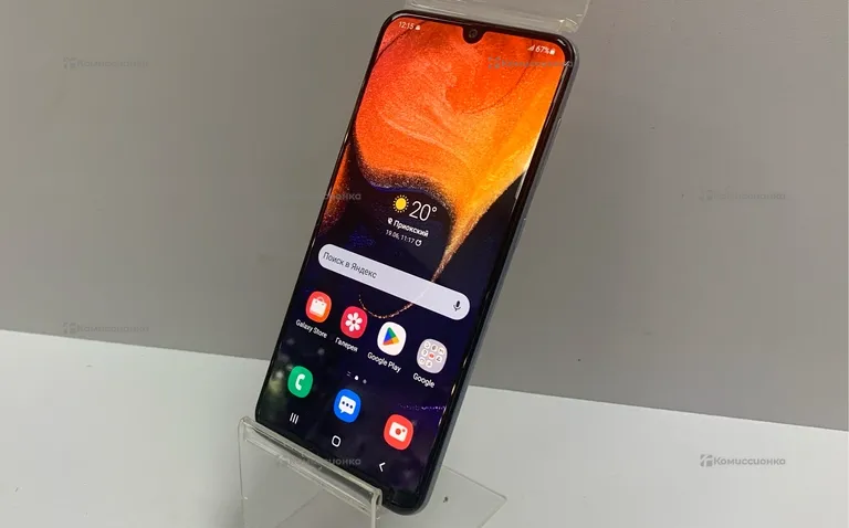 Samsung Galaxy A50 4/64 ГБ
