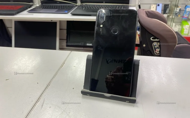 Xiaomi Redmi 7 4/64 ГБ