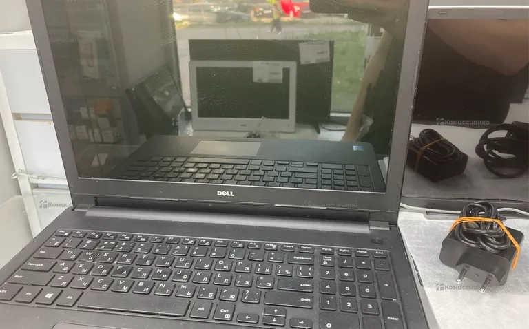 Ноутбук Dell