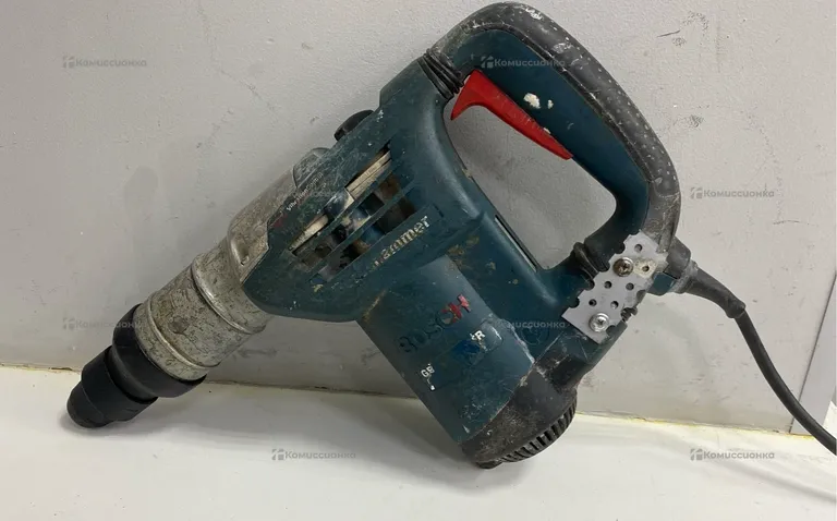 Отбойник Bosch GBMH 70764