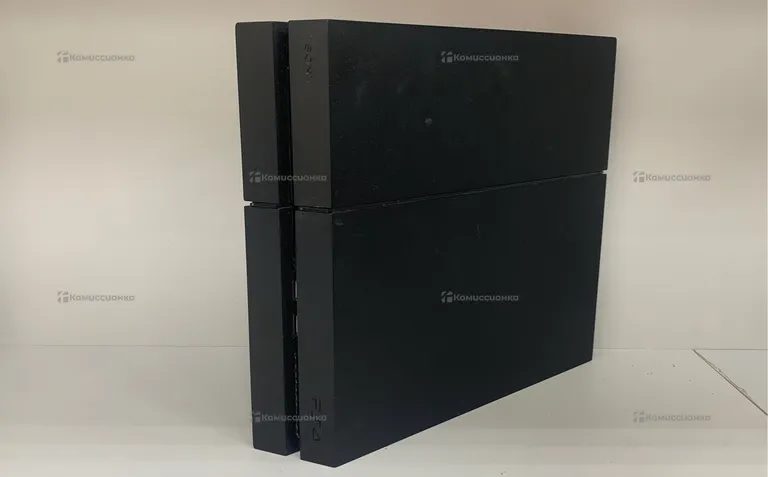 Игровая приставка Ps 4 FAT 500Gb