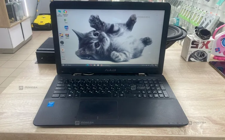 Ноутбук ASUS X554L