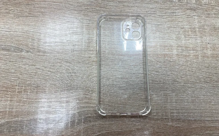 Чехол iPhone 12