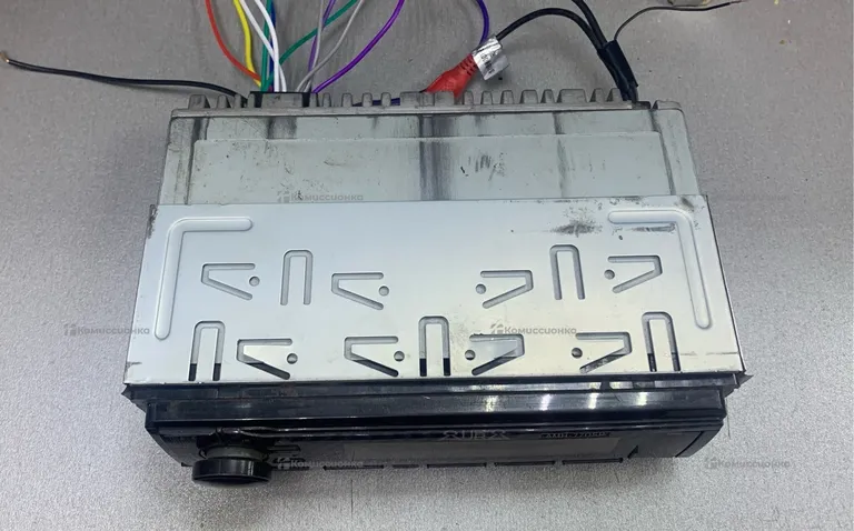 Автомагнитола  AURA AMH-77DSP