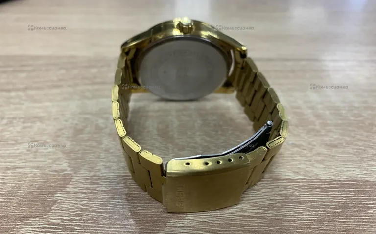 Часы  Casio WR