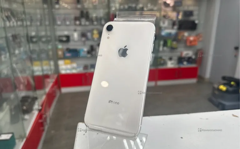 Apple iPhone Xr 64 ГБ