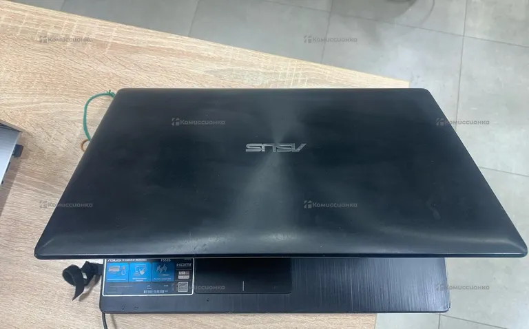 Ноутбук Asus f553s