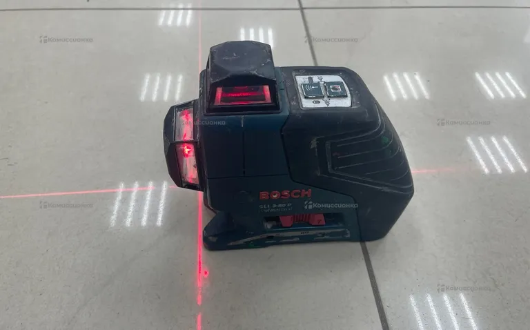 лазерный уровень BOSCH GLL 3-80 C