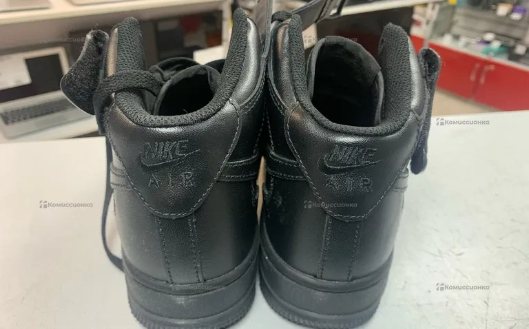 кроссовки Nike air force (41 р-р)