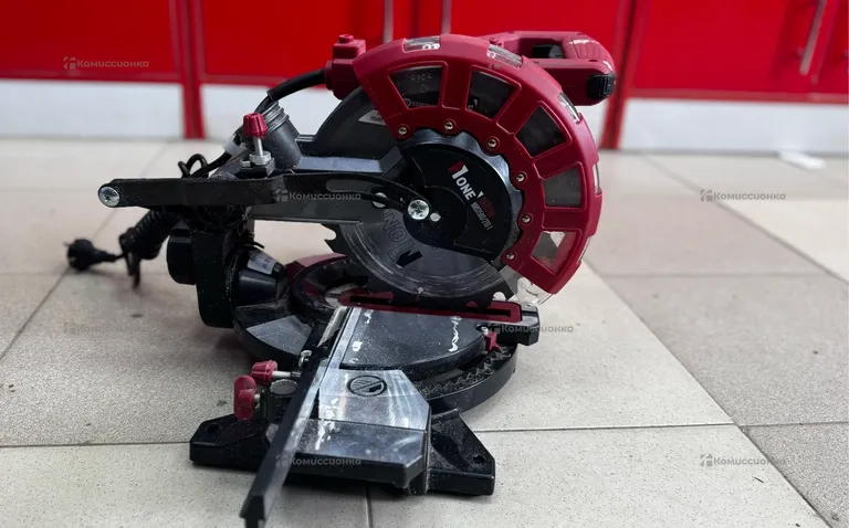 Торцовочная пила NMS1500/210-1