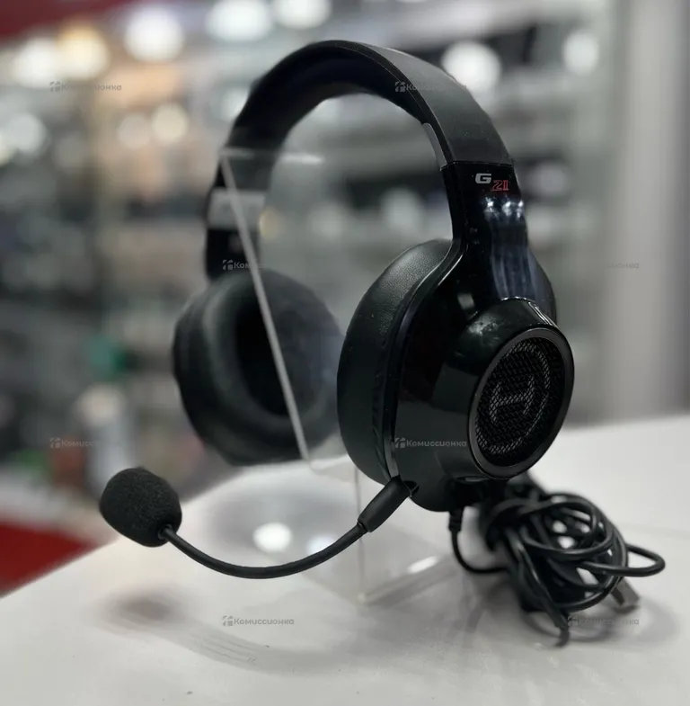 Наушники Edifier G2