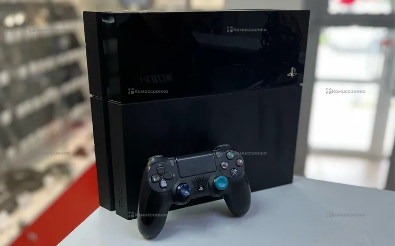 Приставка PS4. FAT 500GB ( 12.50 )