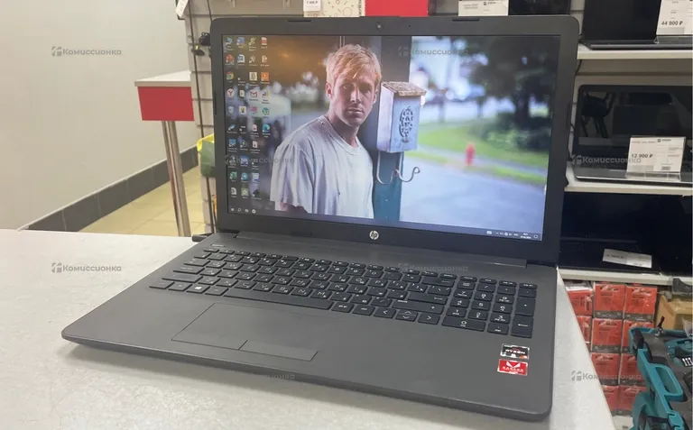 Ноутбук HP 255 G7