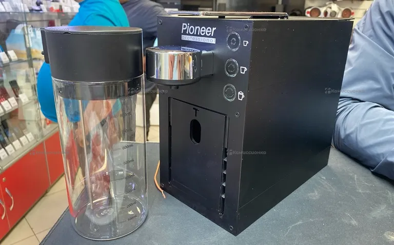 Кофеварка Pioneer Professional