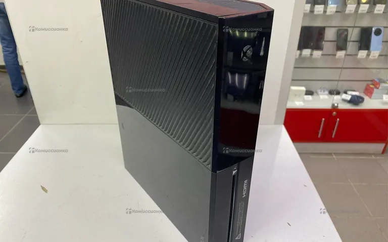 Приставка Xbox One 500Gb