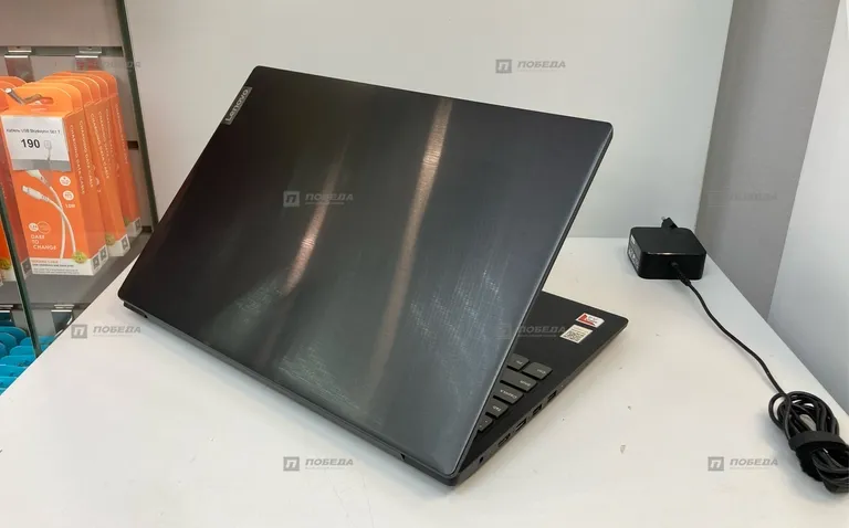 Ноутбук Lenovo 81N3