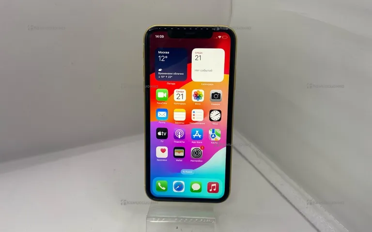 Apple IPhone 11 64 ГБ