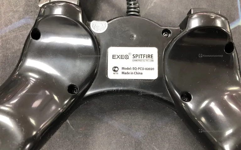 Джойстик Exeq