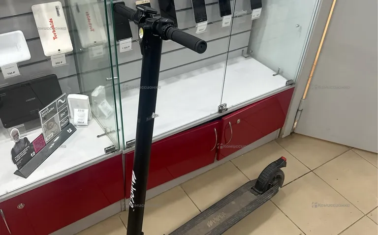 Электросамокат Hiper Stark  DX650