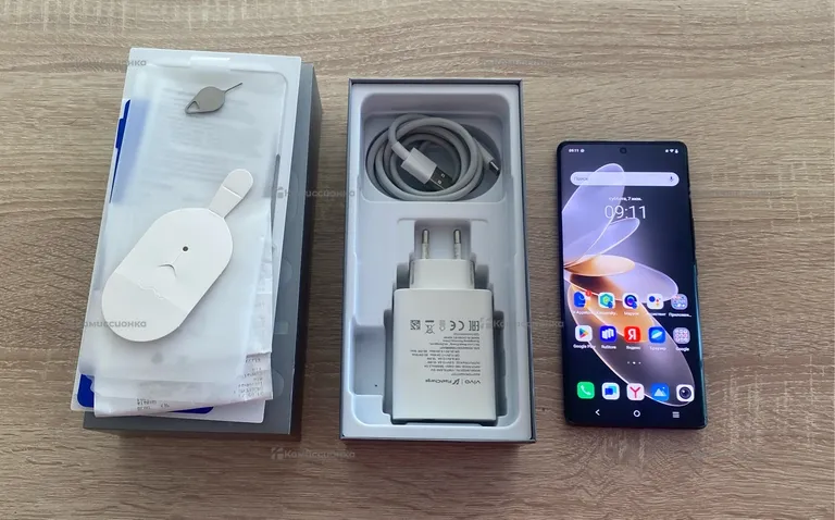 vivо V27 12/256Gb