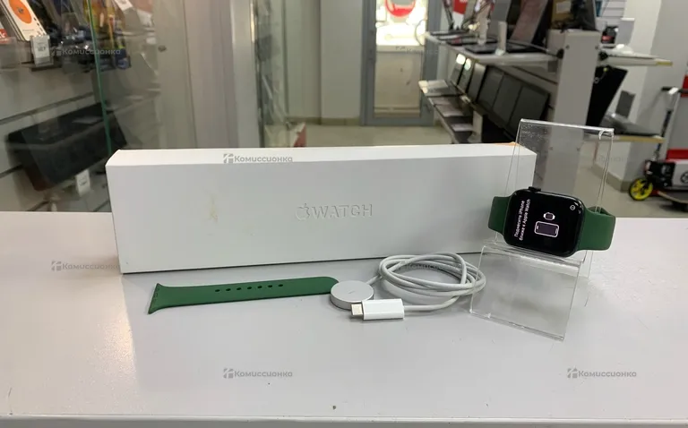 Часы Apple Watch 7 series 45mm