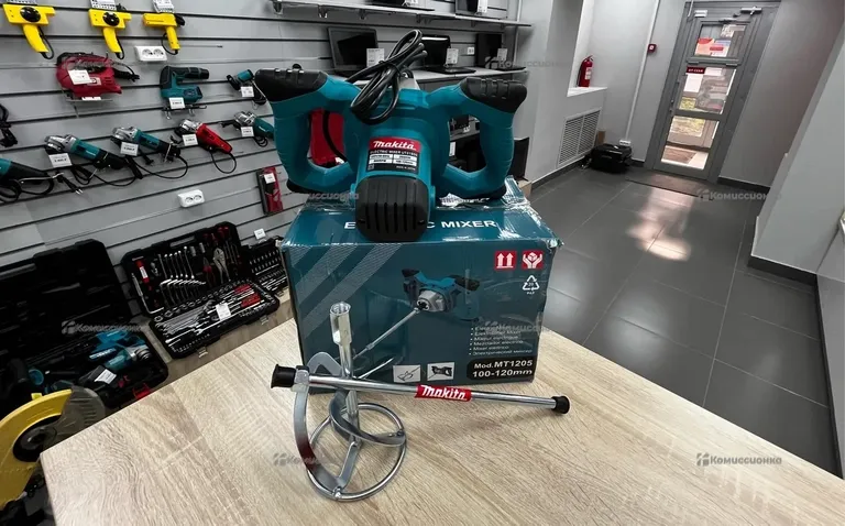Миксер Makita строительный сетевой