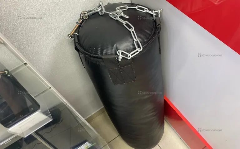 Груша блксерская черная