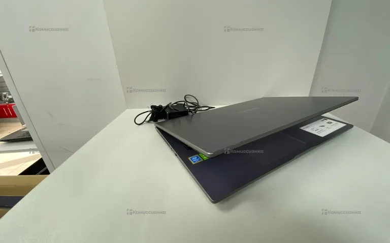 Ноутбук asus f509f