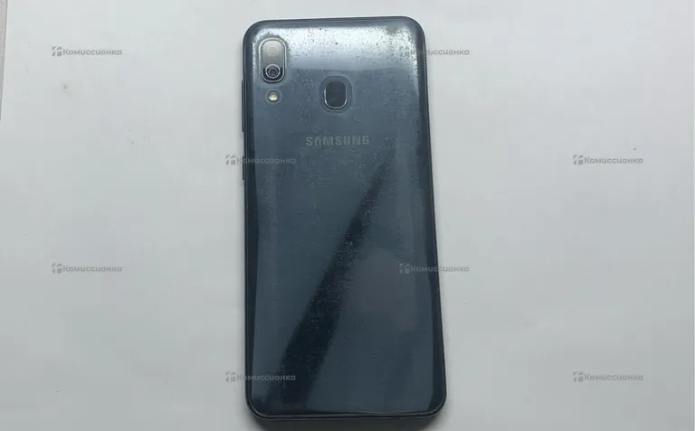 Samsung Galaxy A30 3/32ГБ