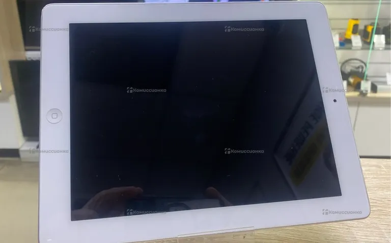 Планшет Apple iPad 2