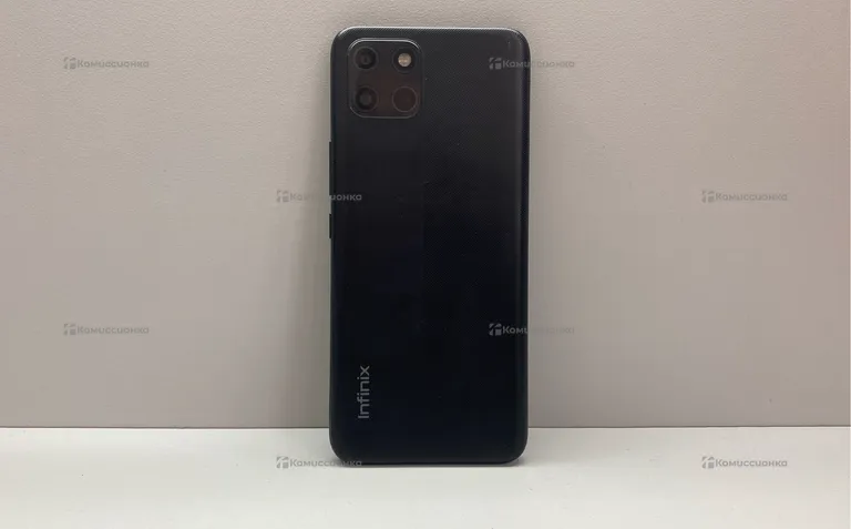 Infinix Smart 6 HD 2/32 ГБ