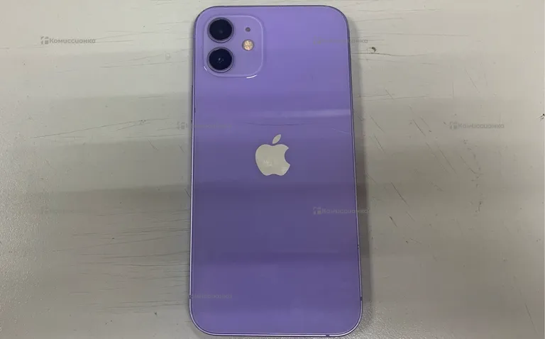 Apple iPhone 12 64 ГБ