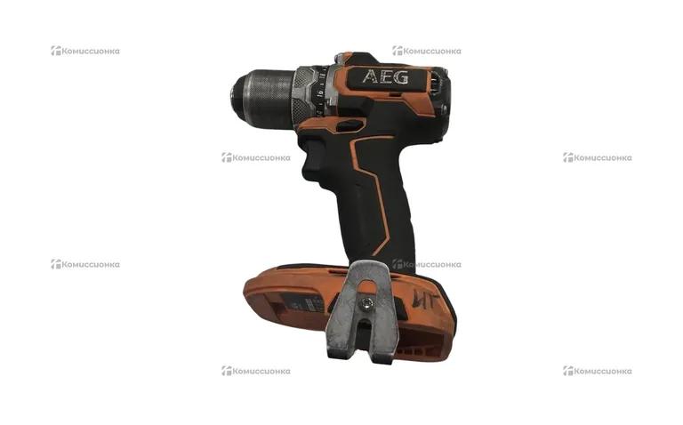 Аккумуляторная дрель-шуруповерт BS18SBL-202C