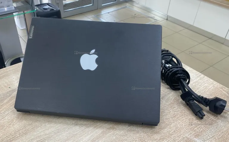 Ноутбук  Lenovo