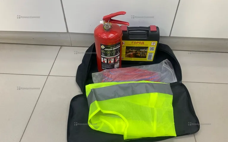 Набор автомобили а Car first Aid