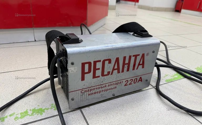 Сварочный аппарат инверторный Ресанта САИ220А