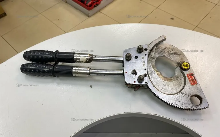 Секторные ножницы HC-70 KBT