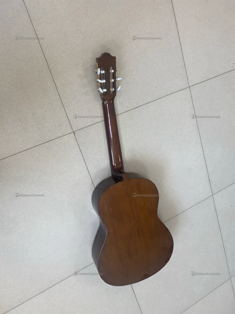 Гитара yamaha c70