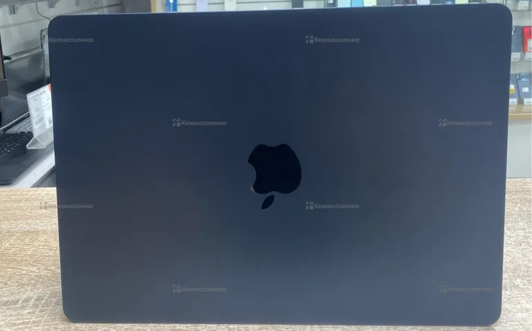 Ноутбук MacBook Air M2 2022