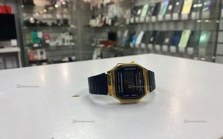 Часы  Casio illuminated