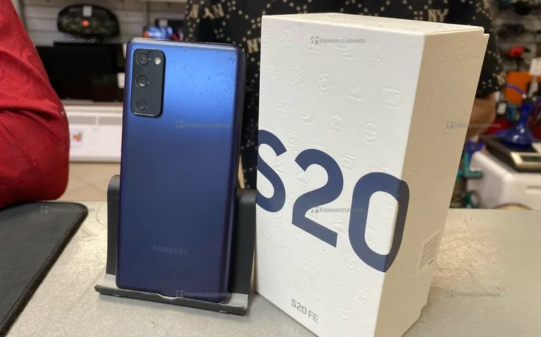 Samsung Galaxy S20 FE 6/128Gb