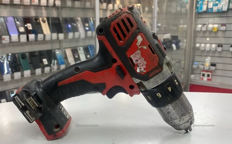 Дрель-шуруповерт Milwaukee M18 BLDD-0